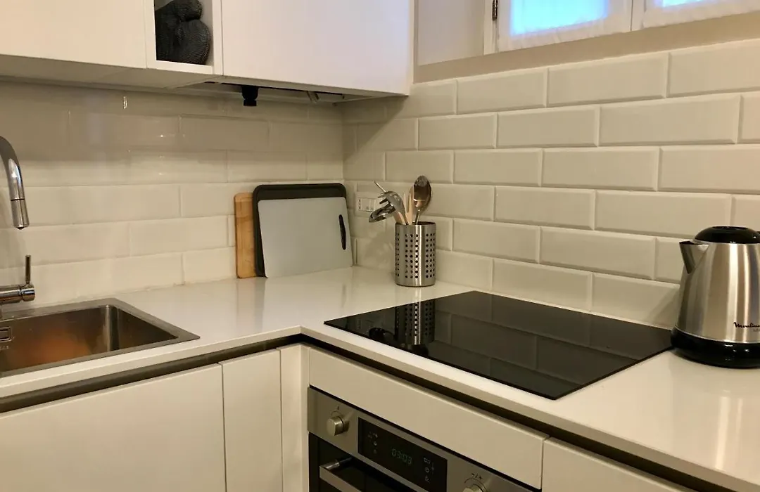 Porta Ticinese Apartment-1