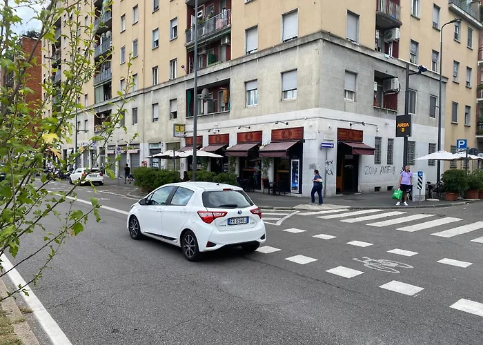 Dipinta Di Blu